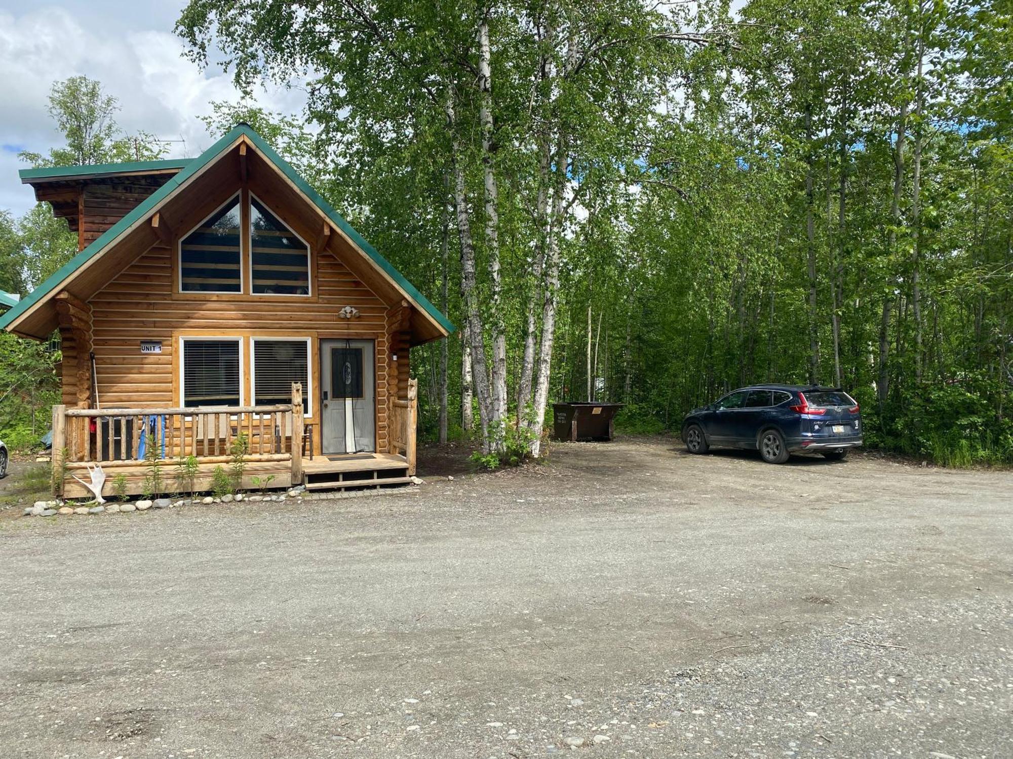 Talkeetna Log Cabin With Hot Tub Unit 1 Eksteriør billede