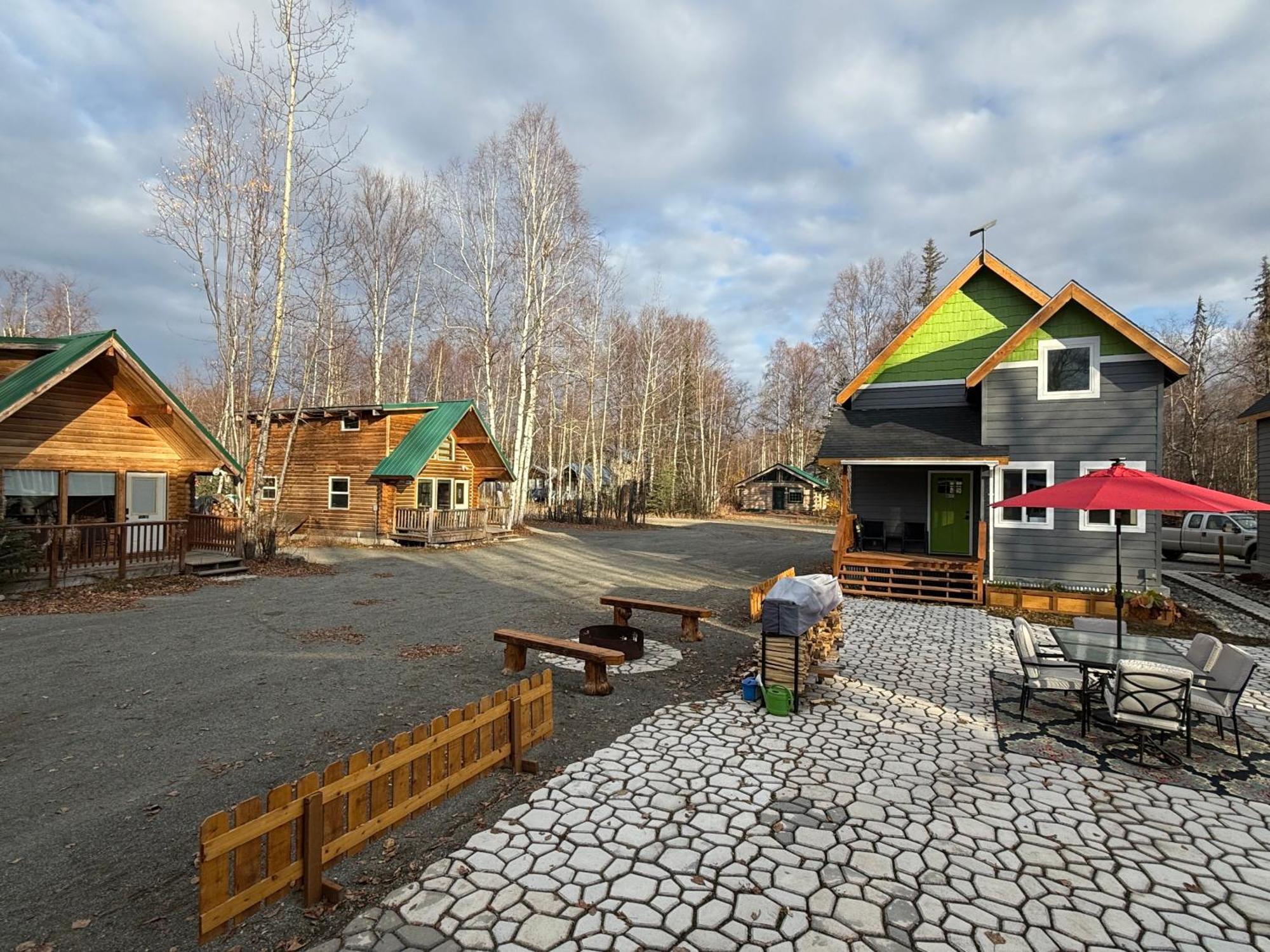 Talkeetna Log Cabin With Hot Tub Unit 1 Eksteriør billede