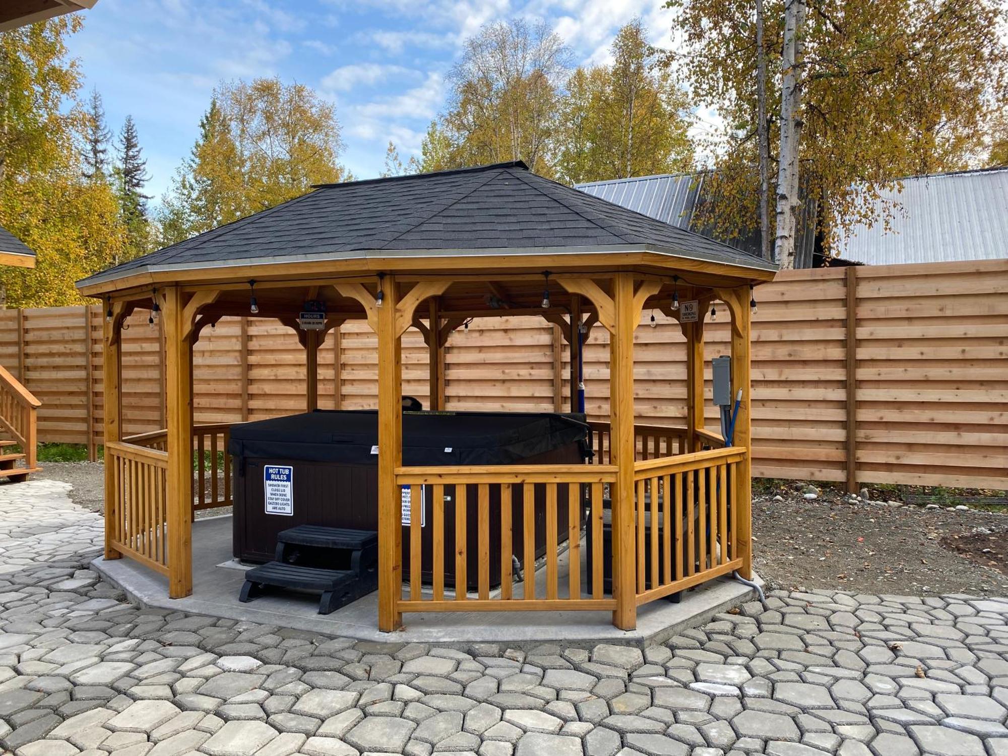 Talkeetna Log Cabin With Hot Tub Unit 1 Eksteriør billede